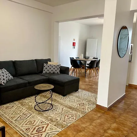 度假居 Anita & Leonel's House B *