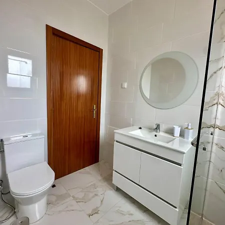 Anita & Leonel's House B 度假居 加乌拉